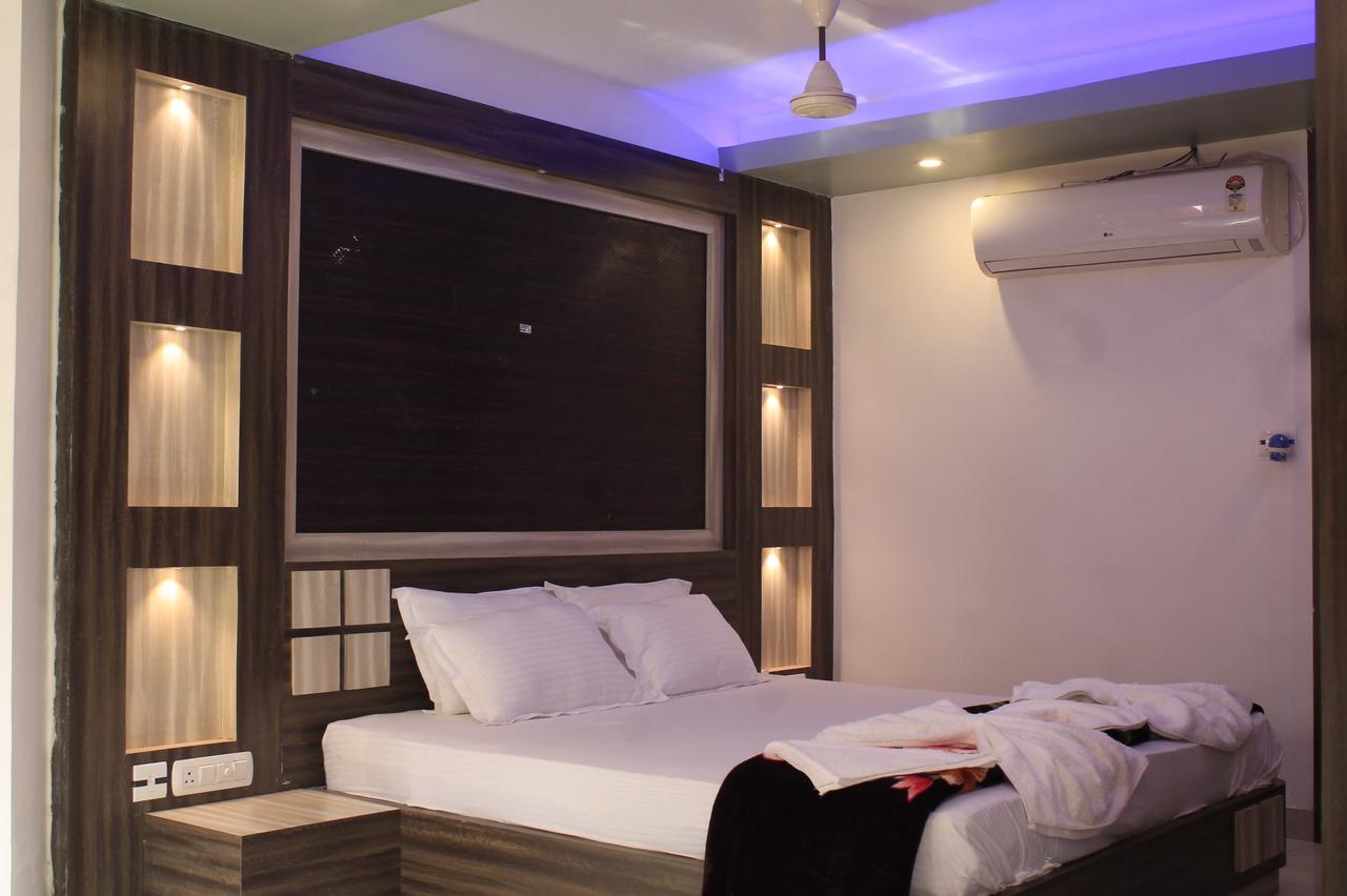 Hotel Balaji International Puri Exterior foto